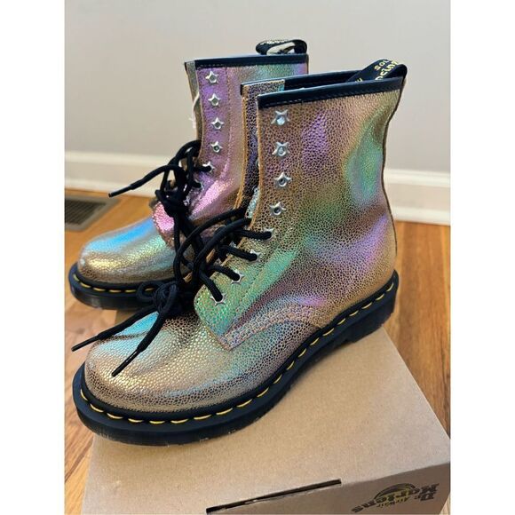 NWT Dr. Martens 1460 Rainbow Ray Mermaid Suede Lace Up Combat Boots, Women’s 6 - Picture 10 of 13
